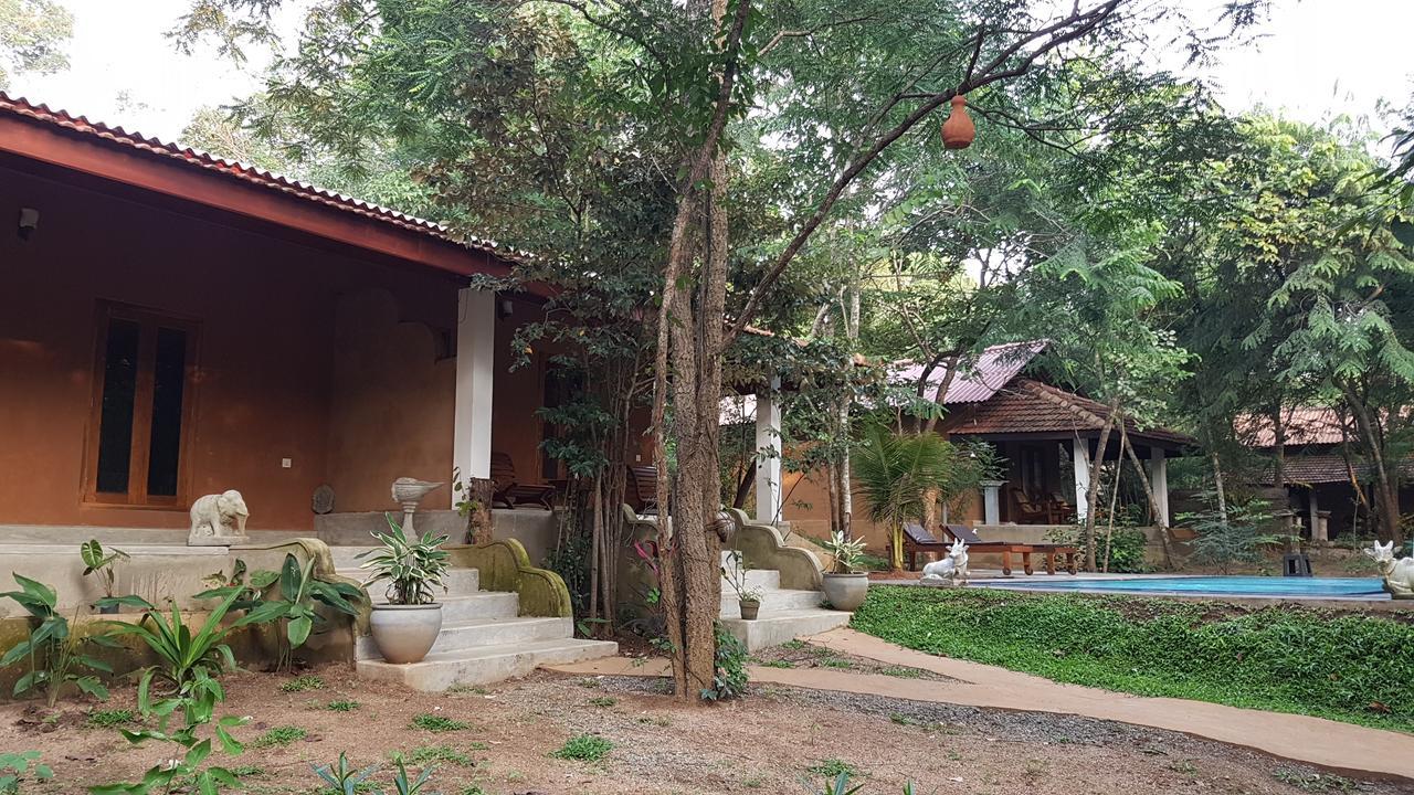 Villa Habarana Exterior foto